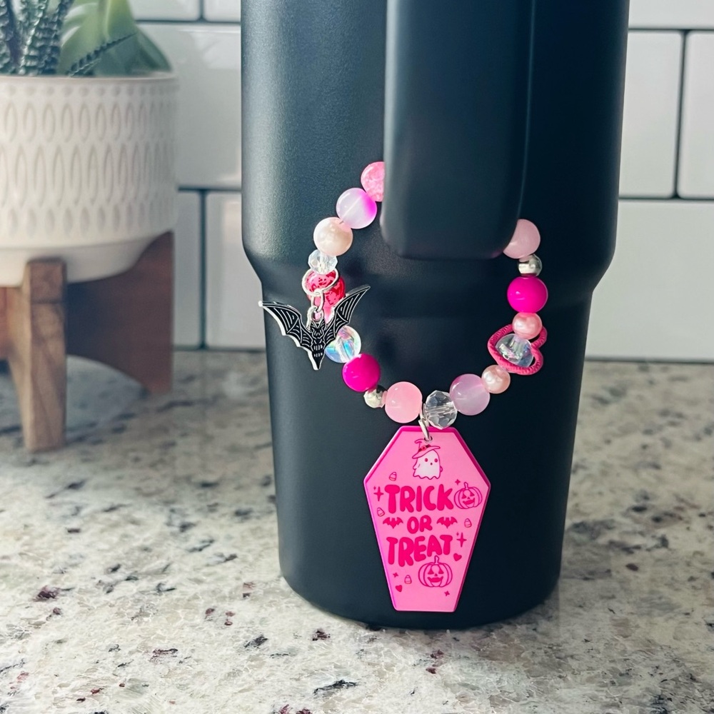๐ญ๐ฐ๐ฅ Disney Stanley cup charms Belle ghost pink Halloween tarot cards! - Picture 4 of 17